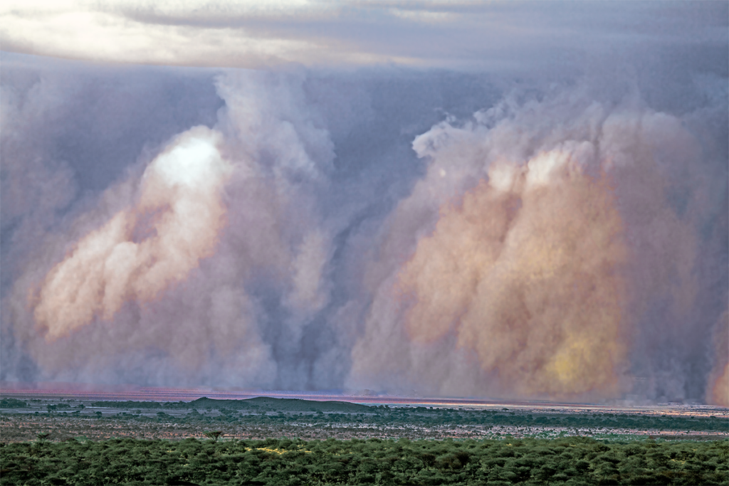 Tanzania.storm2091GregLawson